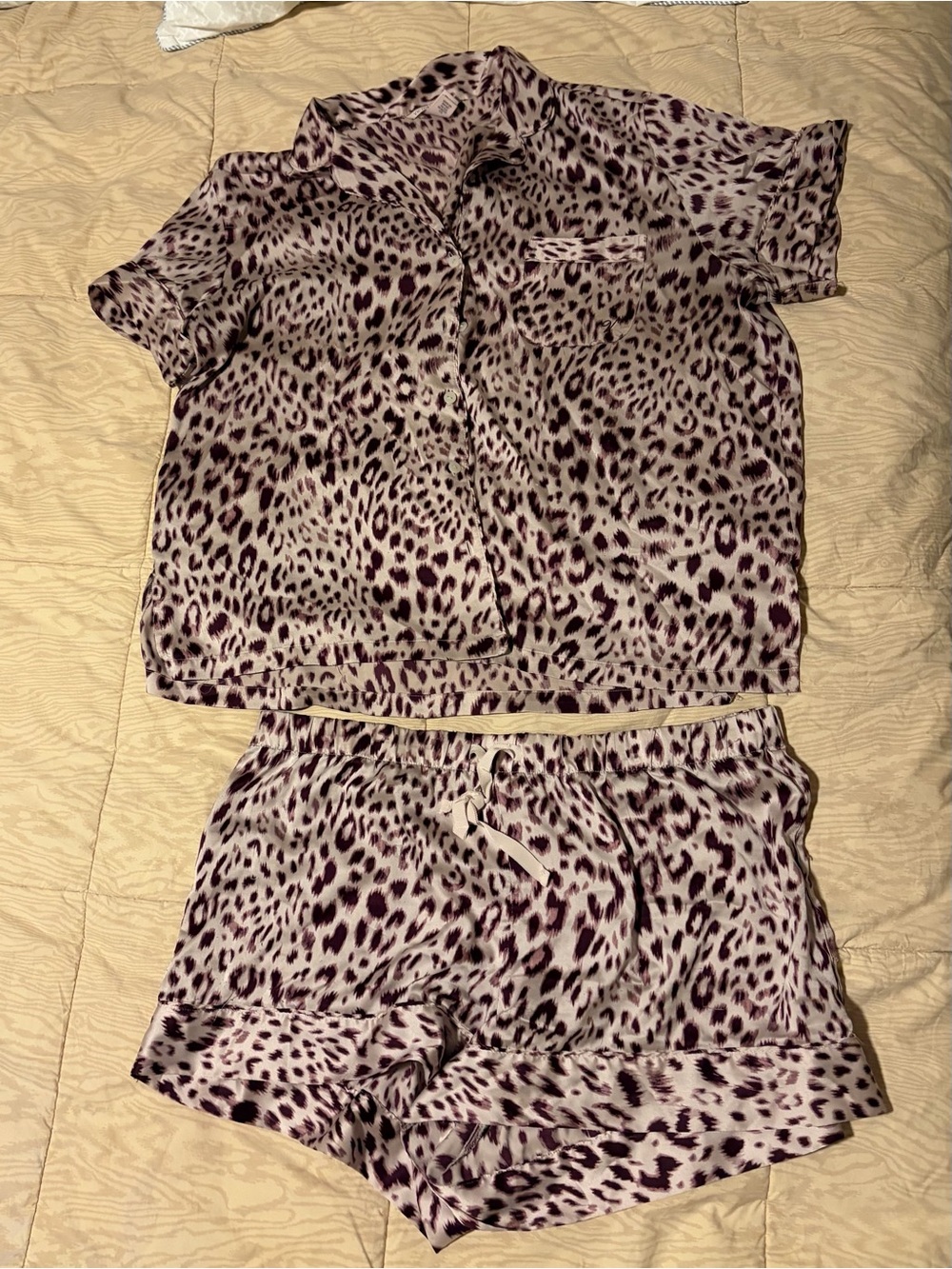 Victoria's Secret Pink and Plum Leopard Short Pajama Set